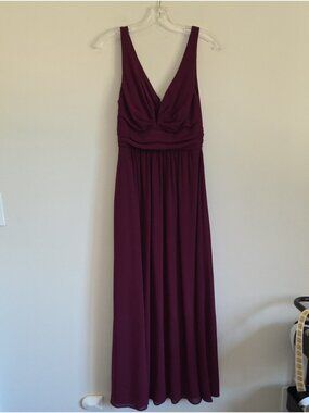 LULUS | V-Neck Chiffon A-Line Gown Maxi Dress  Burgundy Red M17572 Size S
